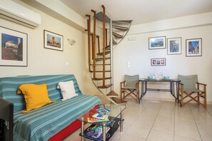 Living area - Art House (Rhodes)