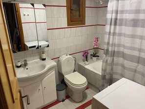 Hair dryer, towels, soap, toilet paper - Βright and stylish apartment in Panormo Village [Rethymno, Crete] (Panormos)