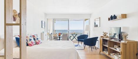 Strykejern/-brett og wi-fi (inkludert)