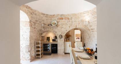 Trulli Aletheia con Piscina Privata