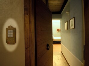 豪華雙人房, 陽台 | 高級寢具、舒適加層、迷你吧、客房內保險箱