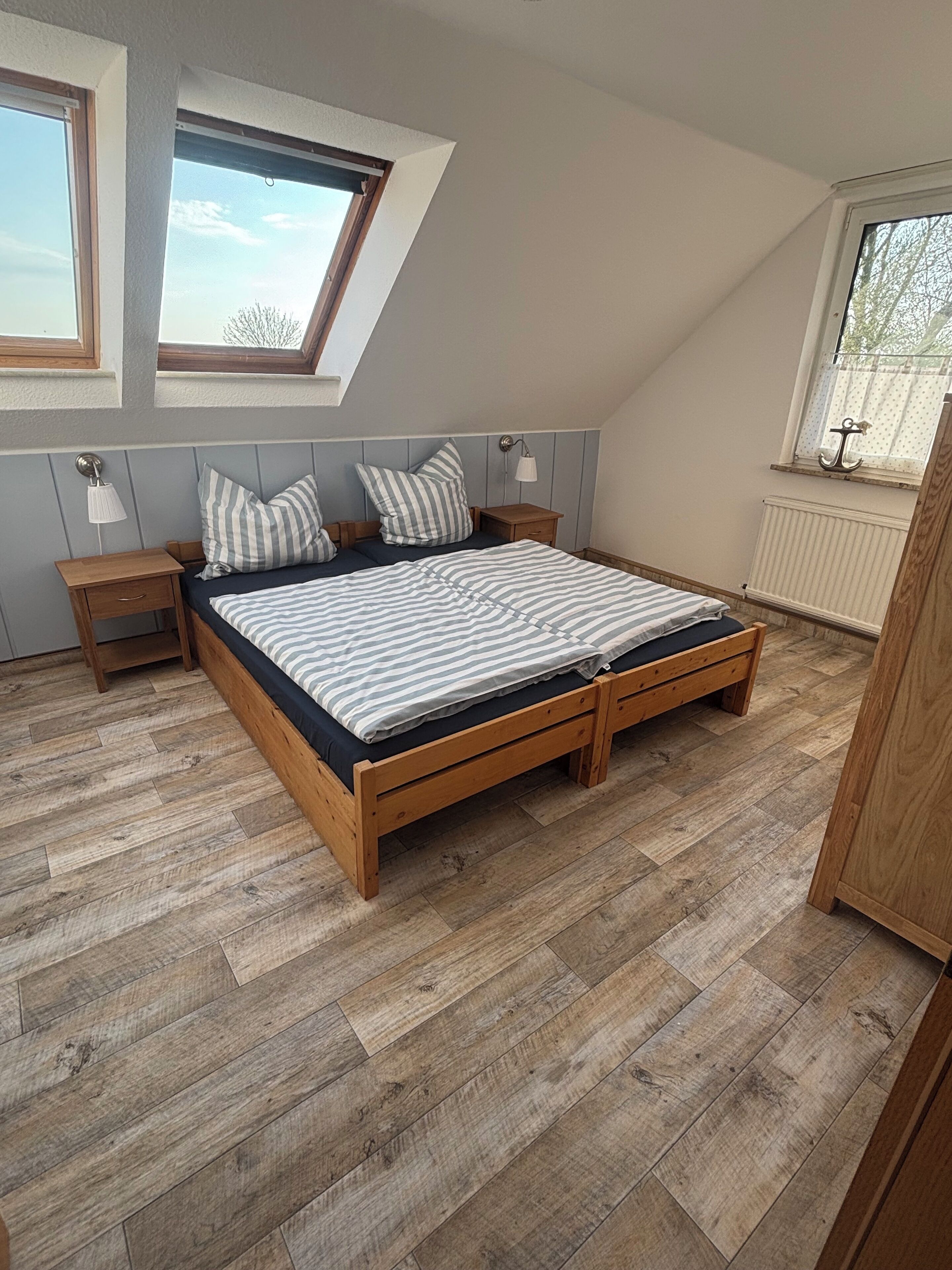 2 makuuhuonetta, silitysrauta/-lauta, Wi-Fi