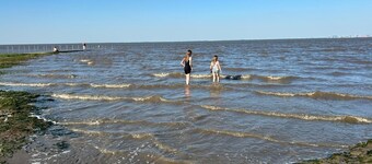 Vacation home Küstennebel directly by the sea