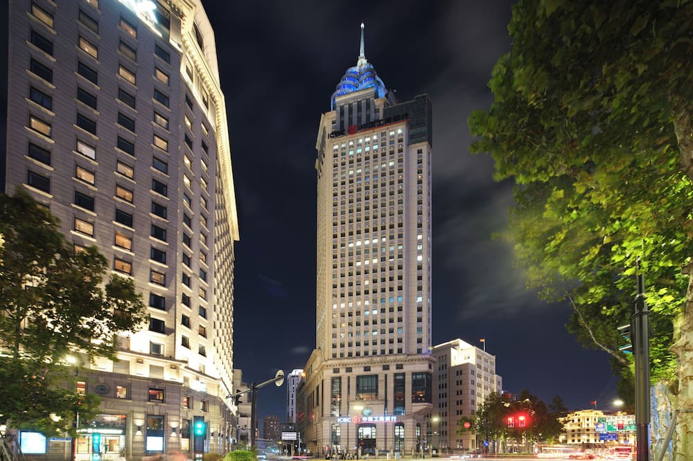 Jinglai Hotel · Bushe - Shanghai Bund Branch
