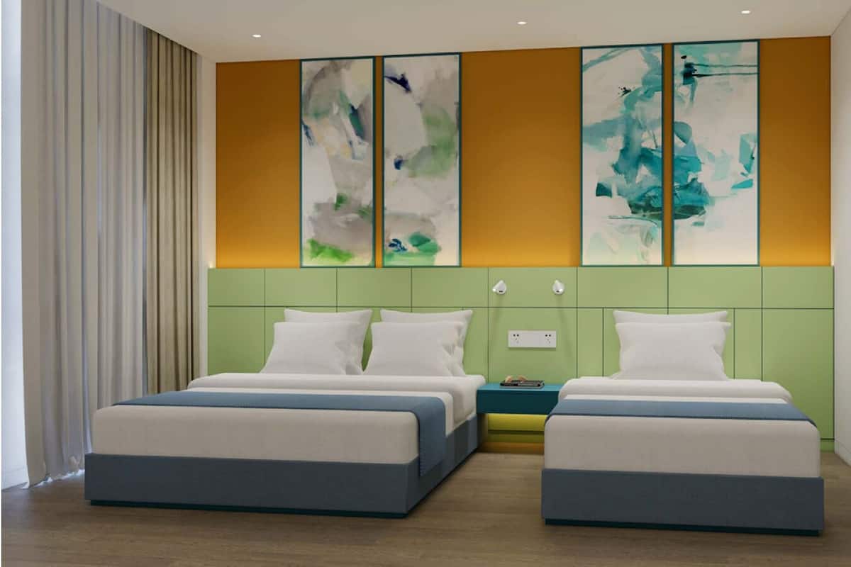 Executive Triple Room | 1 bedroom, minibar, in-room safe, blackout curtains
