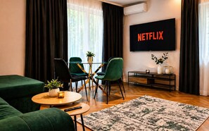 Living area - Arena Park Bucharest (Bucharest)