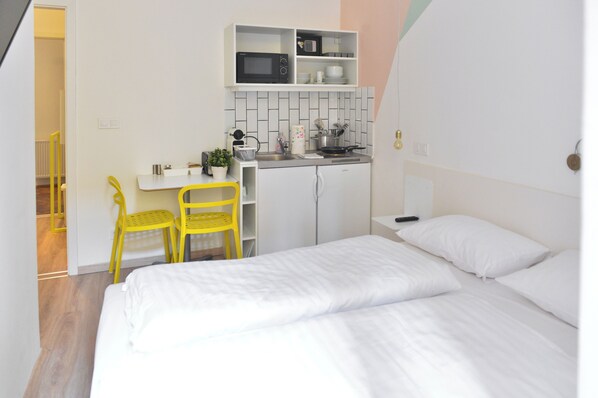 Standard Studio | In-room safe, free WiFi, bed sheets - Rumor Apartments (Budapest)