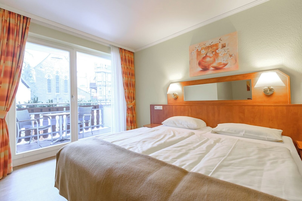 3 Star Hotels