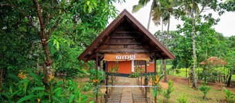 Nellu Tranquil Pool Villa & Organic Farmstay near Varkala