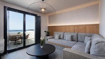 Dome Suite with Hot Tub and Sea View | Living area | TV