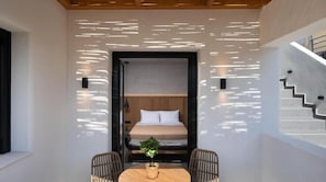 Deluxe Suite with Private Pool | Terraza o patio