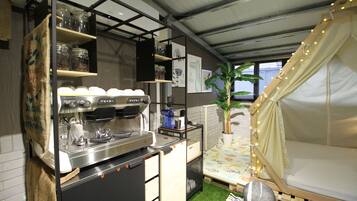 Children's theme room