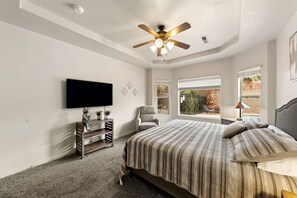 7 bedrooms, travel crib, free WiFi, bed sheets