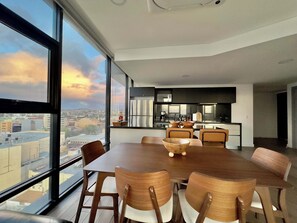Dining - Lux Condo San Ysidro Border 6th Floor (Tijuana)