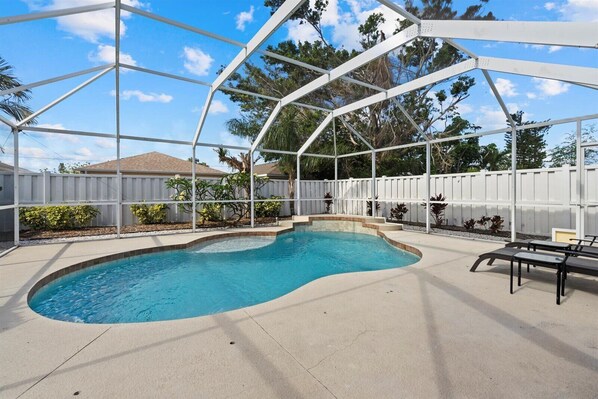 Outdoor pool, a heated pool
