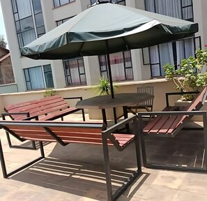 Apartment, 1 Bedroom, Smoking, Patio | Outdoor dining
