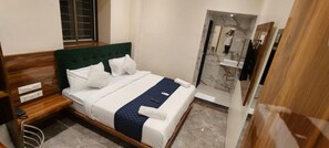 Deluxe Studio Suite | Free WiFi - Hotel Sanjary International (Mumbai)