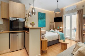 1 chambre, fer et planche à repasser, Wi-Fi, draps fournis