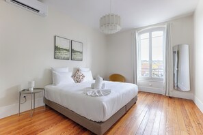 Apartament Comfort | Planxa i posts de planxar i wifi gratuïta 