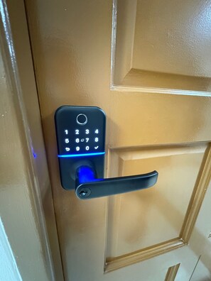 Studio, 1 chambre, accessible aux personnes à mobilité réduite, vue ville | Divers