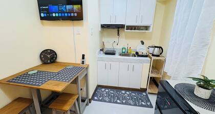 New Bachelor's Pad Across Ateneo Uni With Free Fast Wi-fi, AC Room, hot Shower