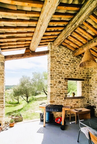Vacation home for rent in the Uzès region