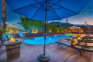 Outdoor pool, a heated pool