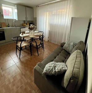 غرفة المعيشة