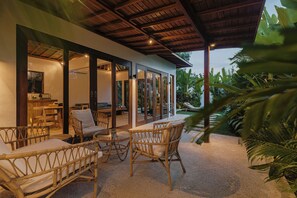Basic Villa | Living area