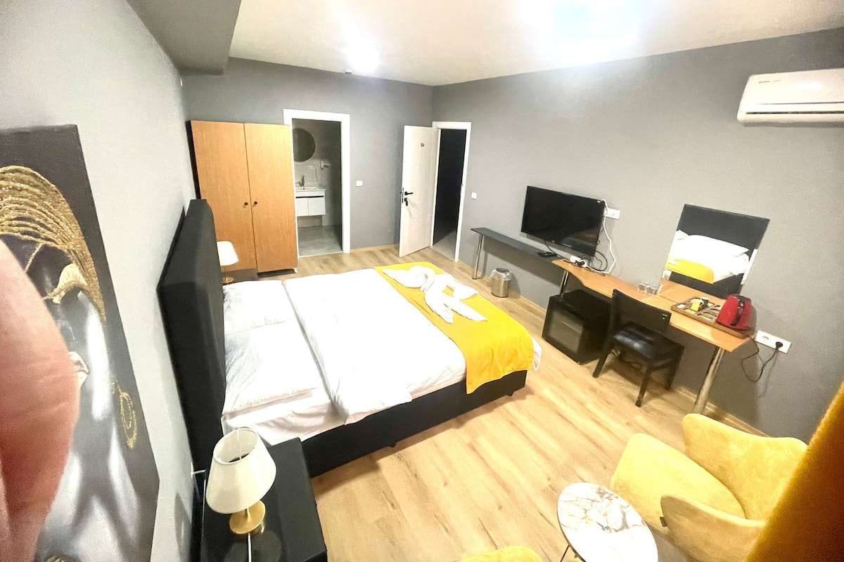 Kamar Deluks | Wi-Fi gratis