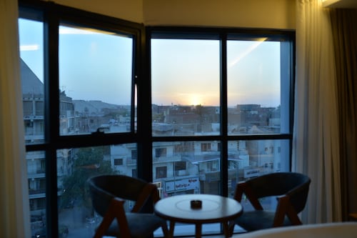 Neom Pyramids Valley Boutique hotel