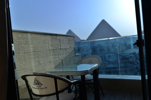 Phòng đôi Cao cấp, ban công, quang cảnh thung lũng | Hiên