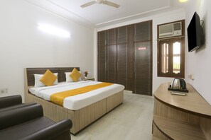 Habitación Deluxe doble | Sistema de insonorización, wifi gratis, ropa de cama