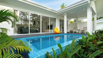 Vila Mewah | Brankas, meja kerja, setrika/meja setrika, dan Wi-Fi gratis