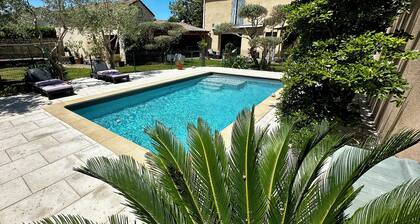 MAS EN PROVENCE