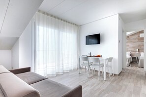 1 Schlafzimmer, Bügeleisen/Bügelbrett, Reisekinderbett, kostenloses WLAN