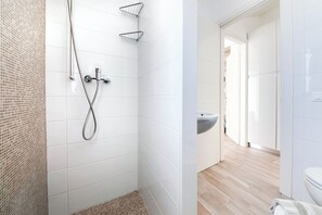 Bathroom - Two-room apartment Attico Scola 22 (Gabicce Mare)