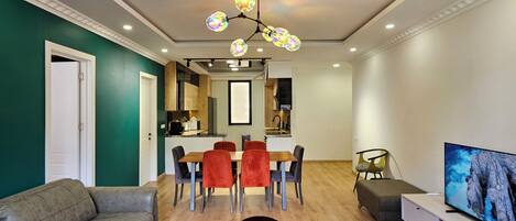 コンフォート アパートメント マウンテンビュー | リビング エリア