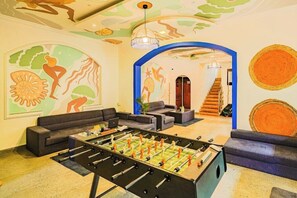 Reception - The Hosteller Goa, Anjuna (Arpora)