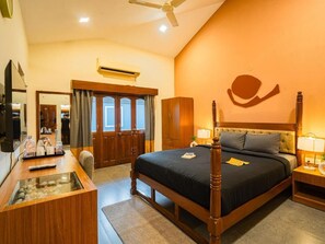 Premium 3 Bedroom Villa with Terrace | Bed sheets - The Hosteller Goa, Anjuna (Arpora)