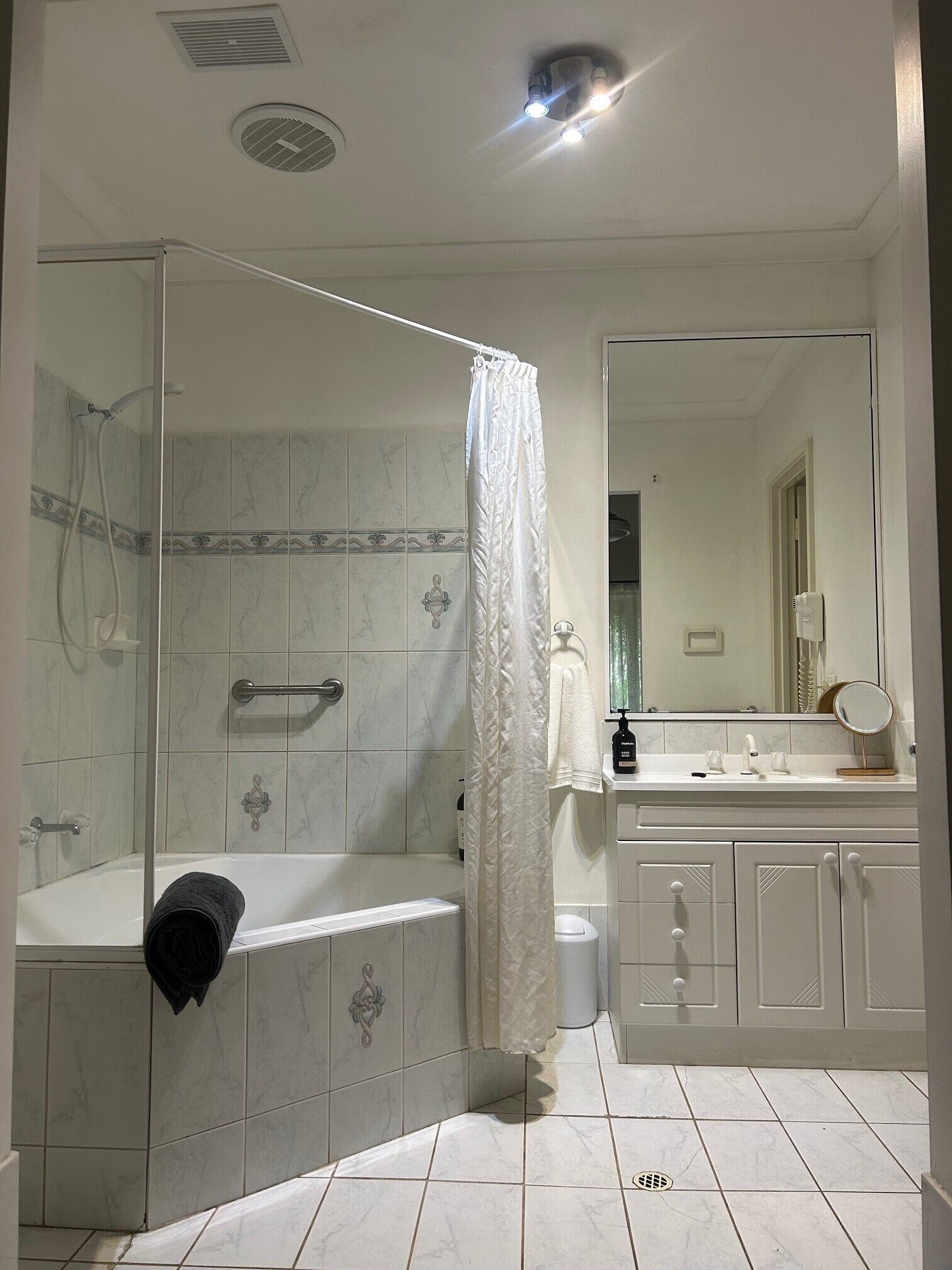 Hair dryer, towels, soap, toilet paper