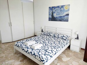 1 bedroom, free WiFi, bed sheets - Sile Apartament (Milano)