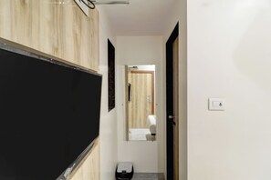 Single Room | Bathroom