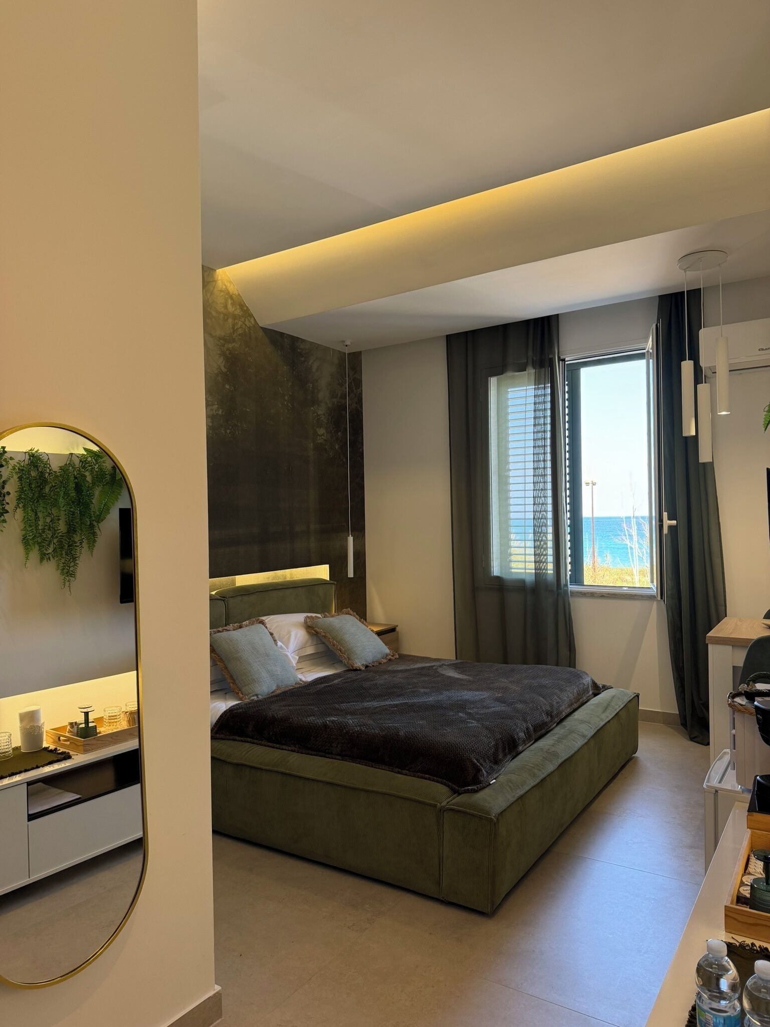 Giardino Segreto | In-room safe, laptop workspace, blackout drapes, soundproofing