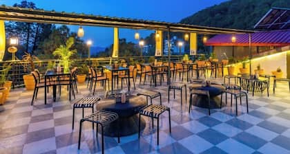 The Hosteller Kasauli
