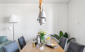 Lejlighed - 2 soveværelser - handicapvenligt | Spisestue