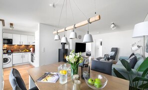 Appartement, 2 chambres, accessible aux personnes à mobilité réduite | Salle à manger