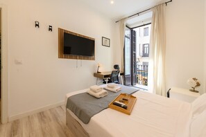 1 habitación y caja de seguridad en la habitación 