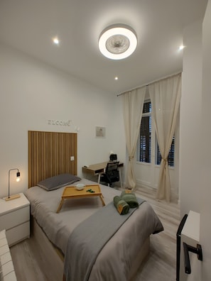 1 bedroom, in-room safe, iron/ironing board, free WiFi