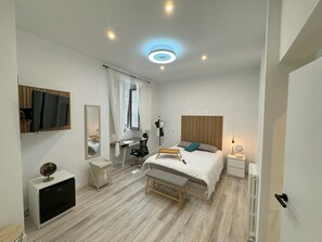 1 habitación y caja de seguridad en la habitación 